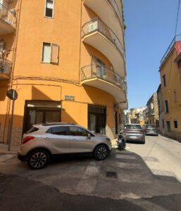 Locale Commerciale