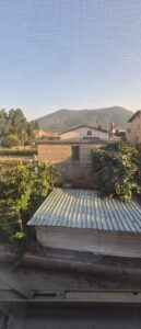 CASA INDIPENDENTE CON DEPENDANCE E GIARDINO